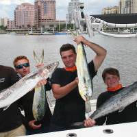 YOUNG GUNS TOO
