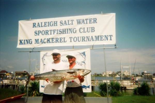 RUNAWAY FISHING TEAM DIV 1 photo